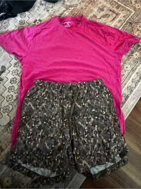 Fabletics Men’s Hot Pink Short-Sleeve Tee and shorts set - Classic Crewneck